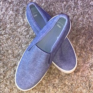Gap slip-on’s| size 8| denim blue